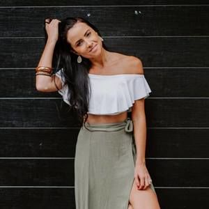 Meet your Posher, Juliette